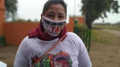 La mam� de Facundo Astudillo Castro dice que no hay informaci�n oficial