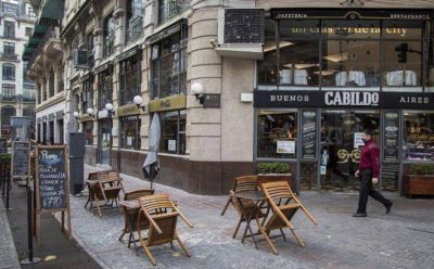 Giusti dijo que solo podr�n tener mesas en la calle los que ya estaban habilitados