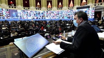 Sergio Massa denunciar� a la oposici�n por la difusi�n de su tel�fono y la foto de su hijo