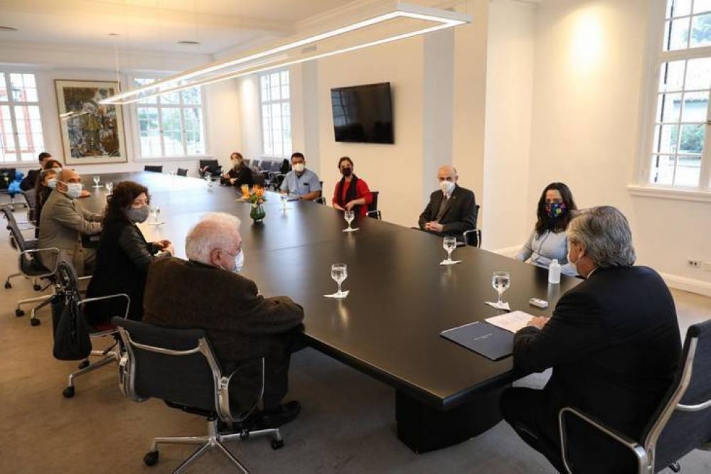 Despus de la dramtica carta abierta, el presidente recibi a los representantes de los mdicos de terapia intensiva