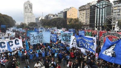 Las organizaciones sociales salieron al cruce de la acusaci�n de Sergio Berni por la toma de tierras: �La falta de vivienda no se resuelve con balas�