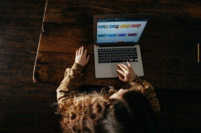 La nueva norma del trabajo remoto est� convirtiendo a esc�pticos en creyentes