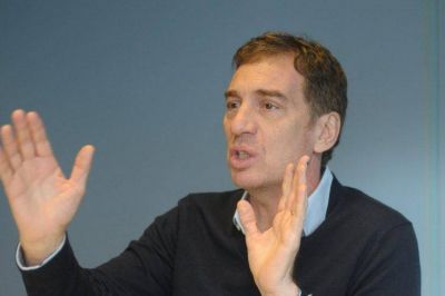 Santilli defendi� la apertura y dijo que no piensan cancelarla: �Va caminando bien�