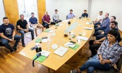Intendentes peronistas salen a bancar al Presidente ante el piquete en Olivos