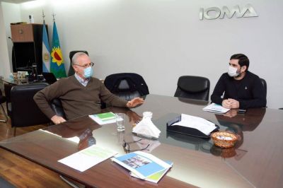Se acord� entre IOMA y el Ministerio de Salud un pago por $100 millones