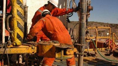 Gremios petroleros acataron conciliaci�n y habr� abastecimiento de combustibles