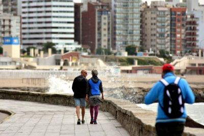 El 70% de los marplatenses est� de acuerdo con retroceder a la fase 3