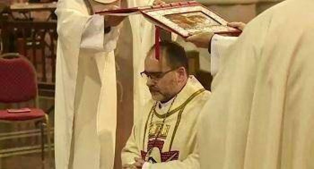 Asumi el nuevo obispo auxiliar