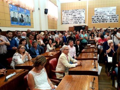 Ausencias del kirchnerismo en el Concejo Deliberante: �podr�an caber sanciones?