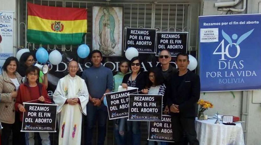 Bolivia se une a 40 Das por la Vida para rezar por el fin del aborto