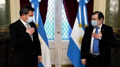 La negociaci�n del presupuesto le da juego a Massa con los gobernadores