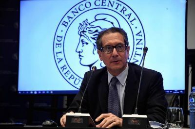 Los exportadores a�n no liquidaron casi 3000 millones de d�lares