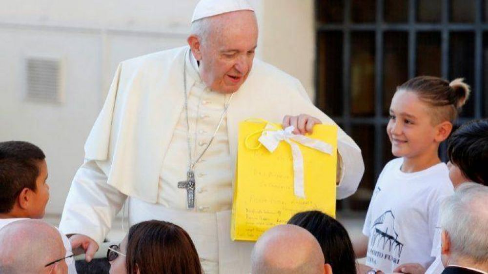 Francisco: �cada flor tiene su propia belleza�