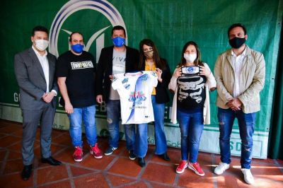 Men�ndez celebr� un convenio firmado con el Inadi