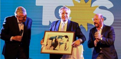 Con un gui�o de Alberto Fern�ndez, la CGT y el PJ organizan un acto en apoyo al gobierno