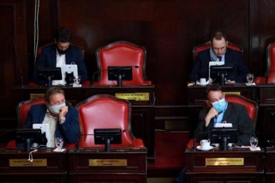 La oposici�n bonaerense tambi�n quiere tratar el Presupuesto de manera presencial