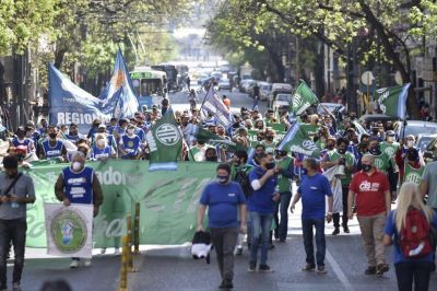 Mañana caótica en Córdoba: protestas de ATE, Suoem y el Partido Obrero