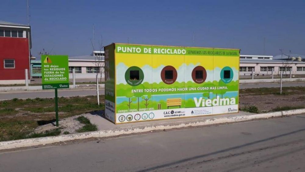 Colocan cartelera en las Estaciones de Reciclaje de Viedma