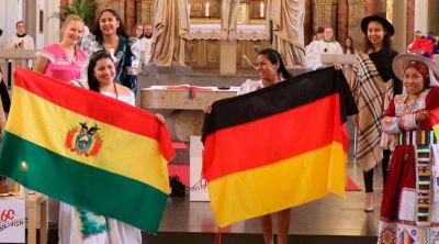 Celebran 60 a�os de hermandad entre di�cesis de Alemania y Bolivia