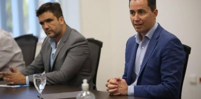 Calvo: �La voluntad del Gobierno es acompa�ar a los vecinos�
