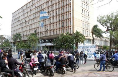 Qu� dice el fallo por el que se pretender� evitar aglomeraciones en el micro y macrocentro