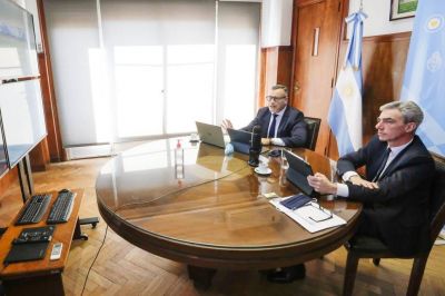 Las internas del peronismo empujan la salida de dos funcionarios del Ministerio de Transporte