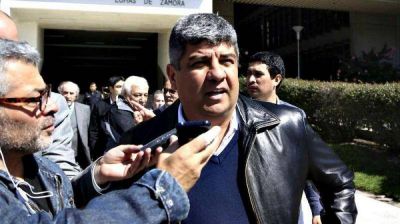 Guernica: Pablo Moyano desminti� a la abogada Florencia Arietto que lo acus� de impulsar la toma de tierras