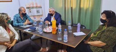 Reuni�n de la UATRE y el RENATRE con funcionarios del Ministerio de Trabajo de la Naci�n y la Provincia en Catamarca