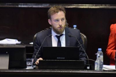 Federico Oterm�n destac� la aprobaci�n de la Ley de G�ndolas