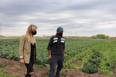 Fassi visit� un proyecto agroecol�gico