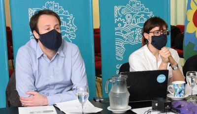 Provincia se re�ne con los estatales y los gremios esperan oferta mejorada