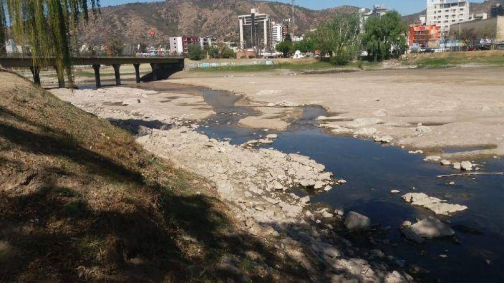 Carlos Paz: Si no llueve, en quince das comenzarn los cortes de agua