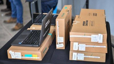 En articulación con el Ministerio de Educación nacional, se realizó una nueva entrega de netbooks en Escobar