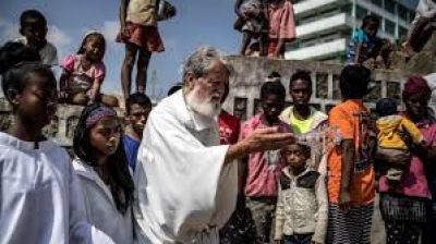 Un misionero no es un voluntario: es un maestro de la fe