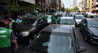 ATE se sum� al paro nacional y tambi�n protest� en C�rdoba