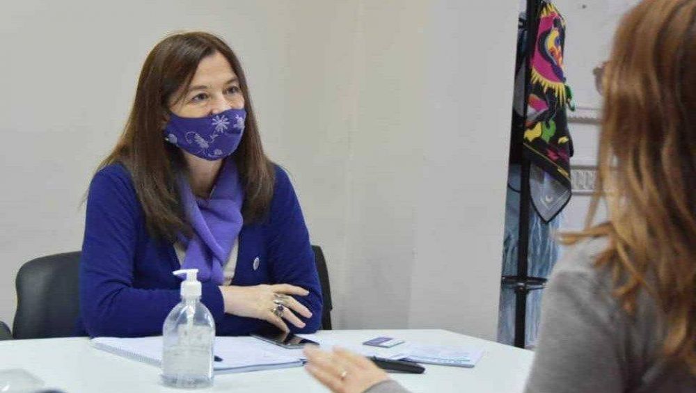 Ministra de Mujeres bonaerense dio positivo en coronavirus