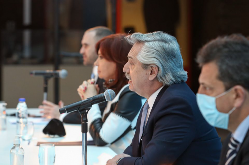 Alberto Fernndez, entre Cristina Kirchner y el Fondo