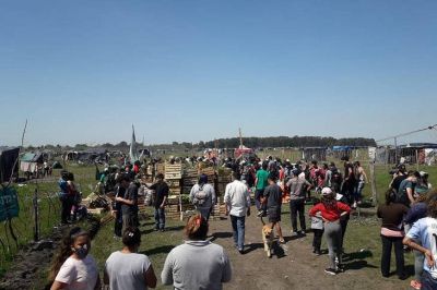 Quinientas familias se registraron para abandonar el predio de Guernica a una semana del desalojo