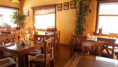 Restaurantes quebrade�os esperan al turismo interno