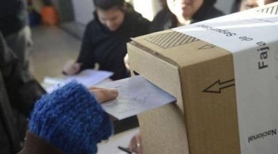 C�rdoba: abrir�n algunas escuelas por elecciones de Bolivia