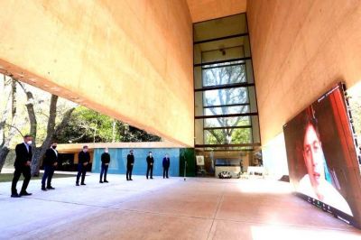 Kicillof homenaje� a Juan Domingo Per�n por su 125� aniversario de nacimiento