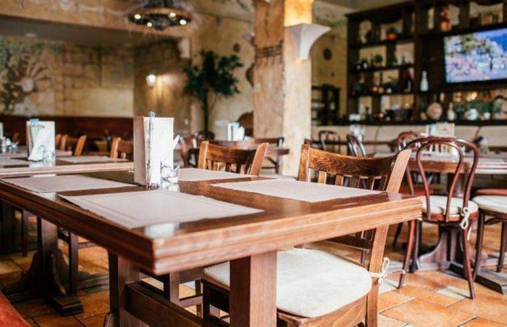 Restaurantes podrn abrir hasta las 23 en Crdoba Capital