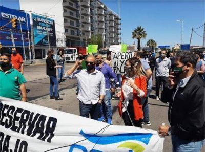 El SECLA solicit� la reapertura del Shopping con protocolo