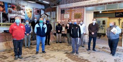 Curas villeros recordaron al padre Mugica y agradecieron la solidaridad de los vecinos de los barrios populares  