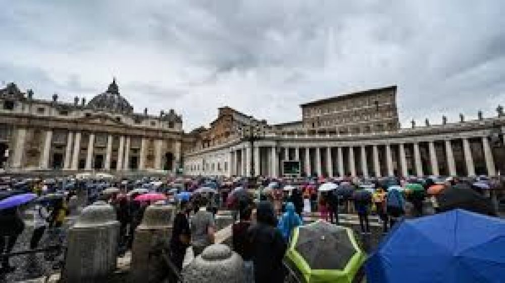 El Papa pidi que se reanude la tregua entre Armenia y Azerbaiyn