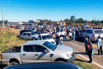 Irracional protesta para que entren a La Pampa
