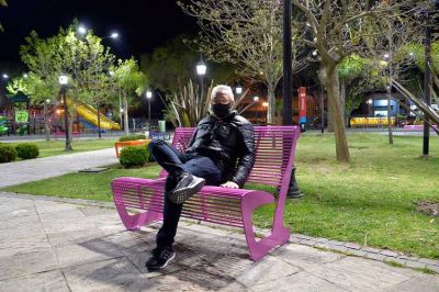 Julio Zamora supervis� la puesta en valor de la Plaza San Mart�n en Benav�dez