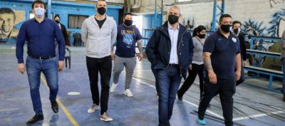 Ferraresi visit� obras en dos clubes de Avellaneda