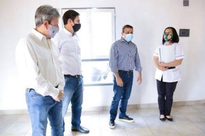 El gobernador Herrera Ahuad entreg� 110 viviendas construidas por el IPRODHA para familias de Eldorado y Puerto Rico