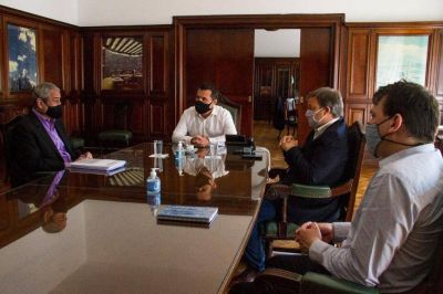 Mariano Cascallares con el Secretario de Energ�a de la Naci�n, Dar�o Mart�nez, buscando mejoras en el servicio de Edesur
